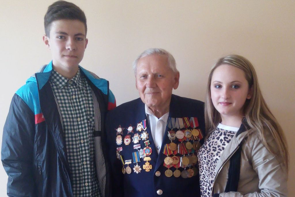 Зустріч студентів з ветераном Другої світової війни, медичним працівником Прокопченком Аркадієм Микитовичем