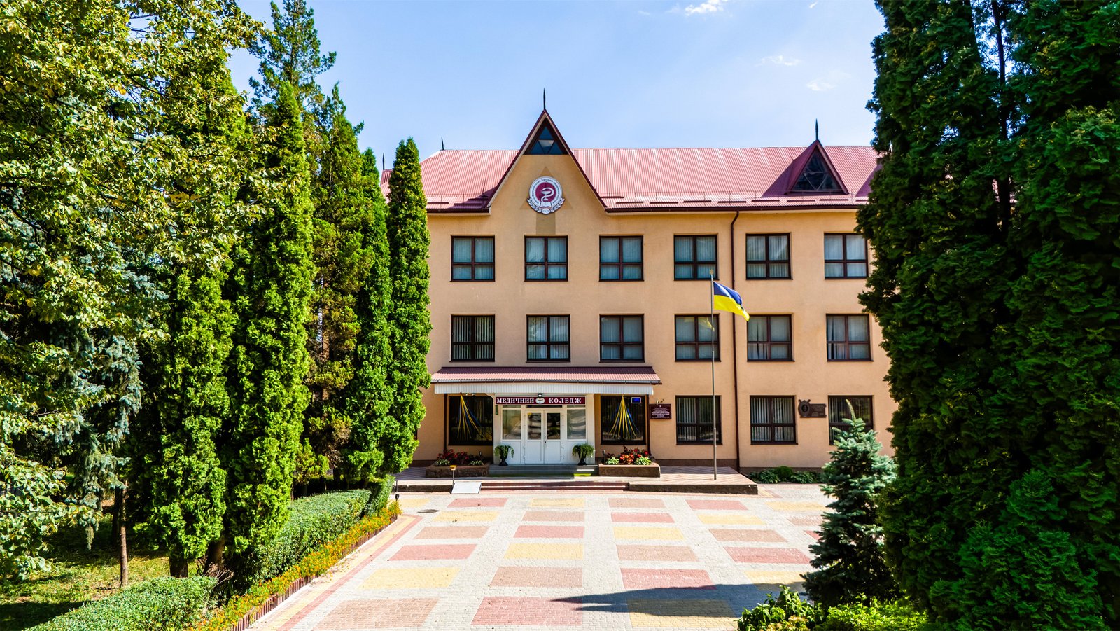 ІФМФК – серед лідерів за популярністю