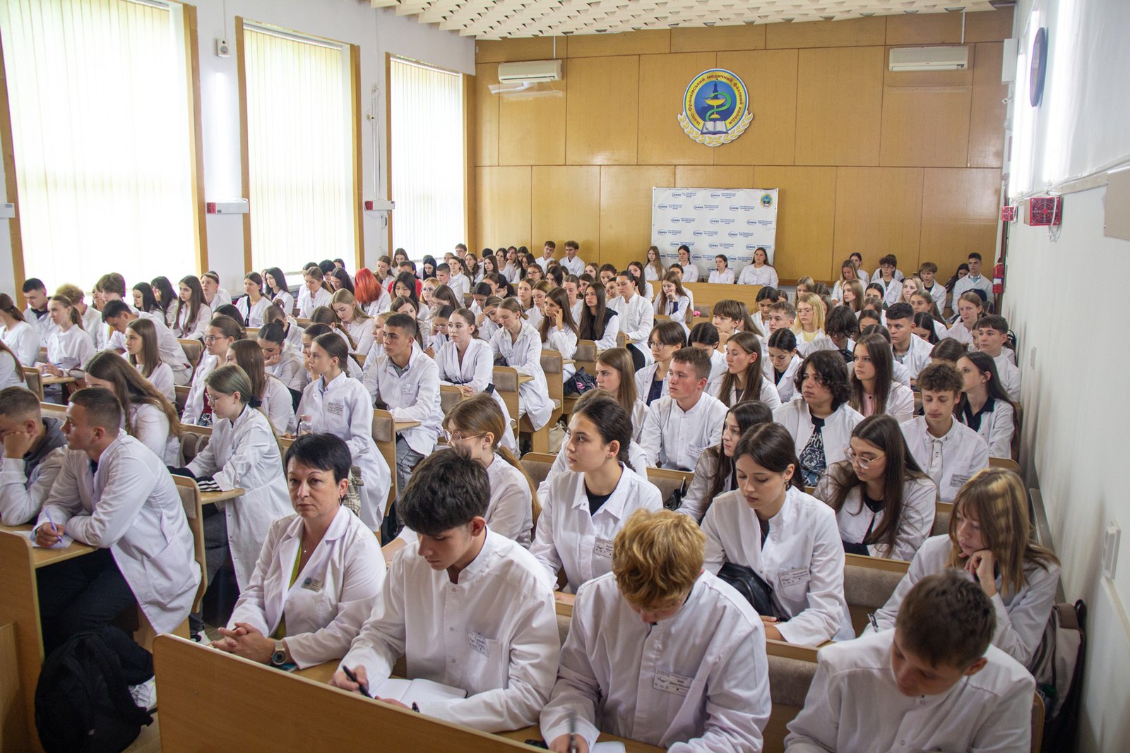 Відбулася директорська година спілкування з першокурсниками ОПП Лікувальна справа