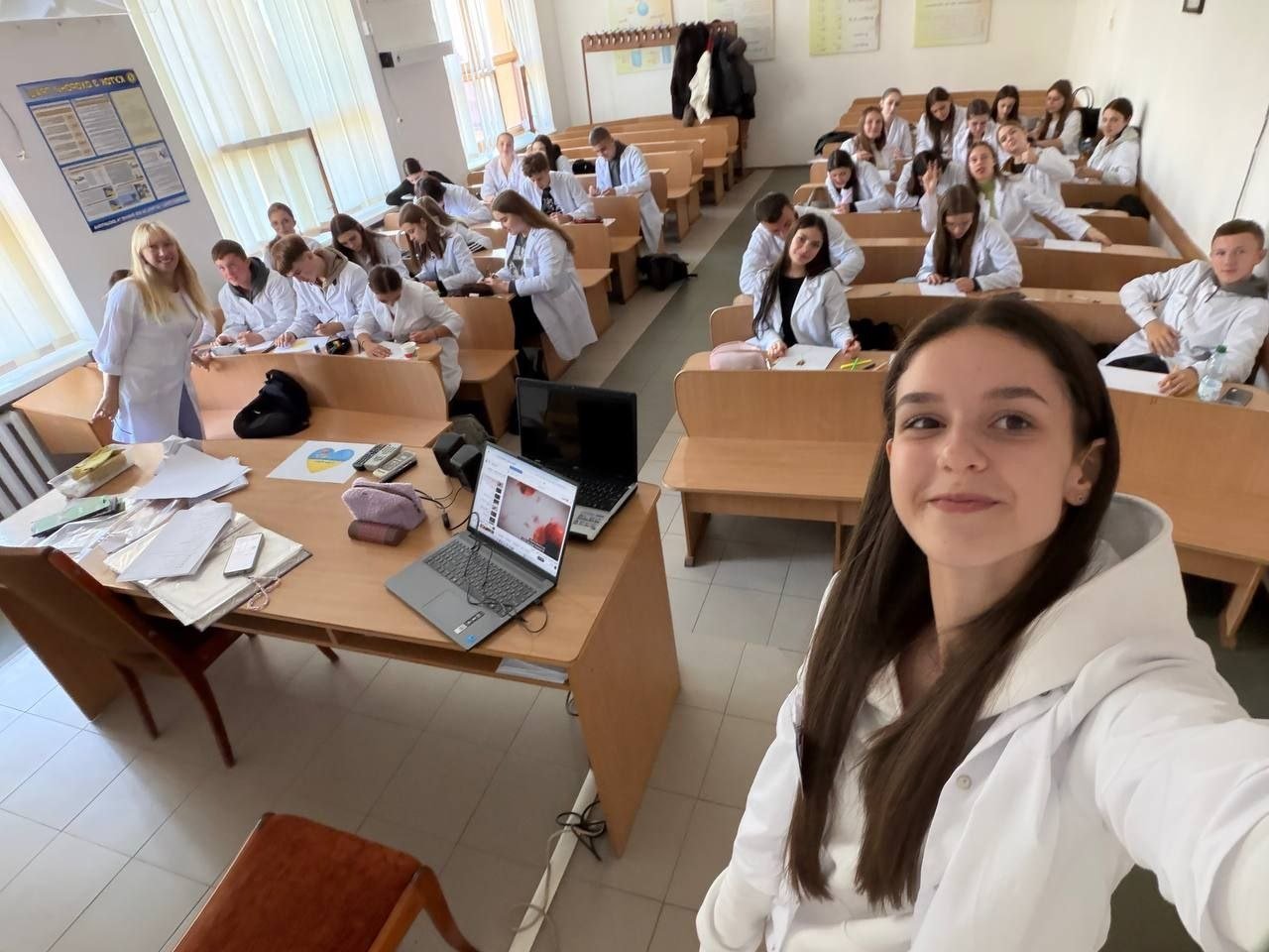 Зустріч психолога з першокурсниками: зробити легшою адаптацію