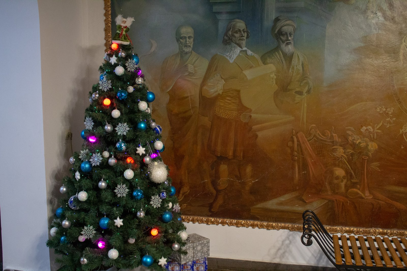 Сердечно вітаємо Вас із прийдешнім Різдвом Христовим та Новим 2020 роком